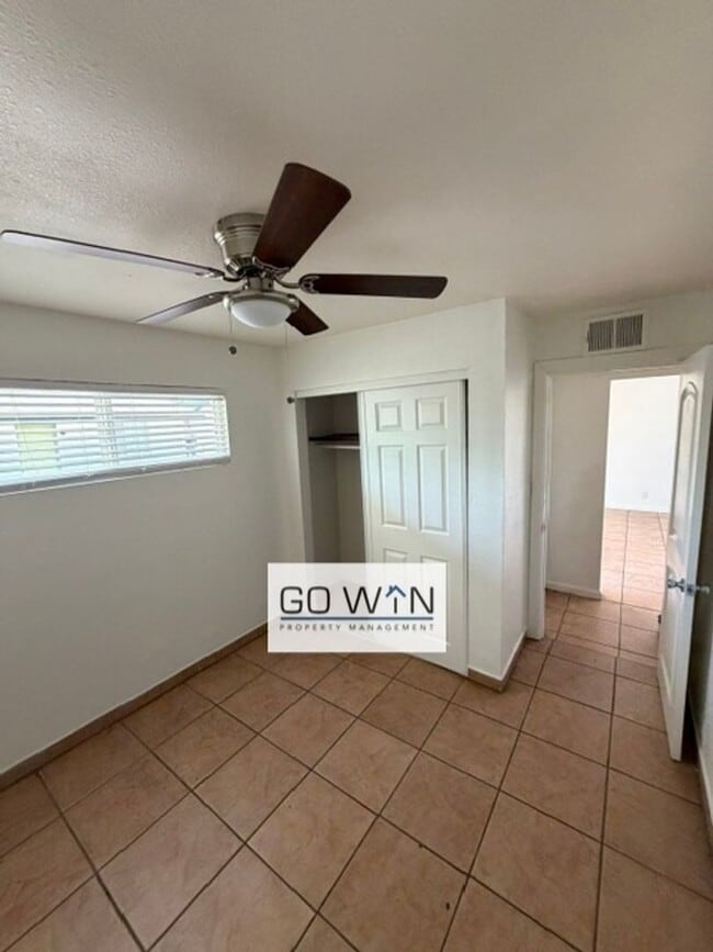 Photo - 1021 N 28th St Unit 3