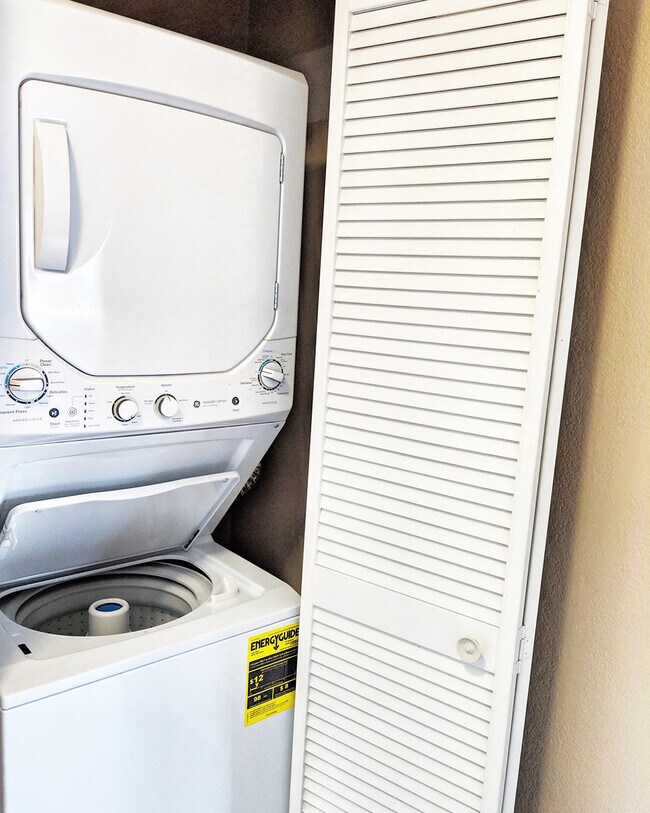 Lavadoras y secadoras en el hogar - Westbrook Apartments