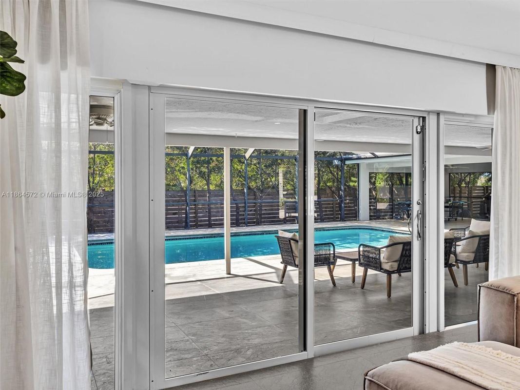 Photo - 840 S Southlake Dr