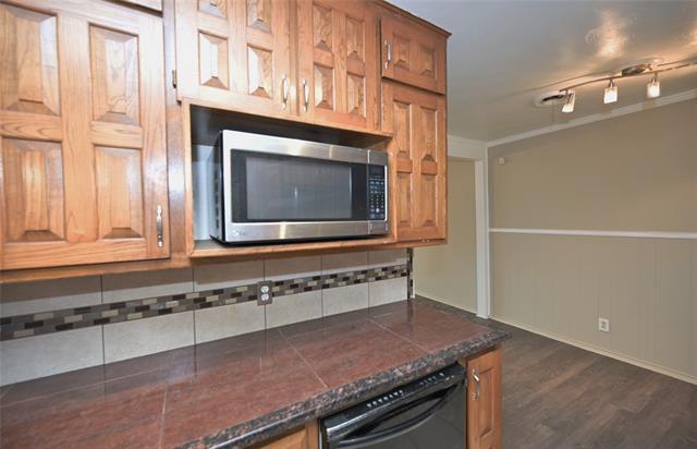 Photo - 1804 England Rd