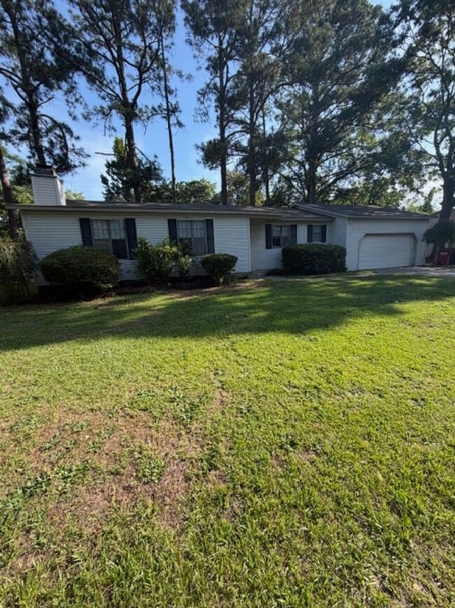 Photo - Fully Remodeled 3 Bed, 2 Bath Home in Centerville!