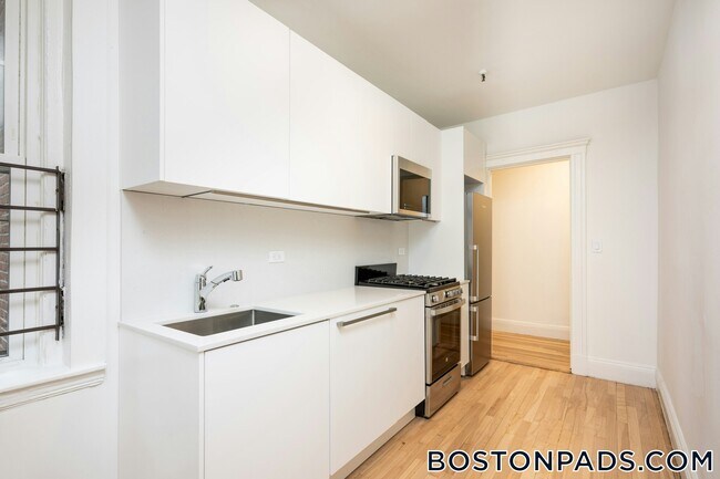 Photo - 288 Chestnut Hill Ave Unidad 6