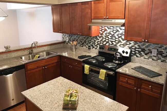 The Arts Apts at Park Place