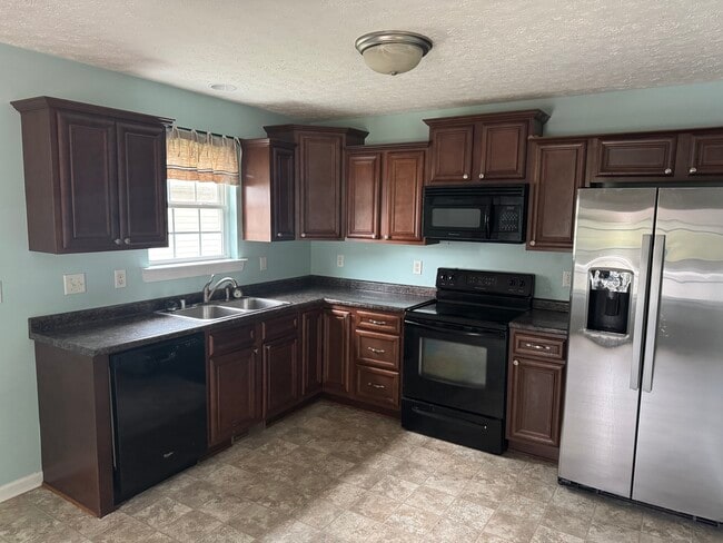 Photo - 348 White Dogwood Cir