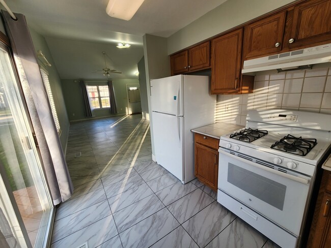 Photo - 13862 Isle Royal Cir