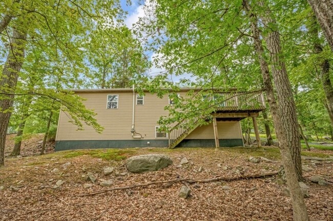 Photo - 314 Overlook Dr