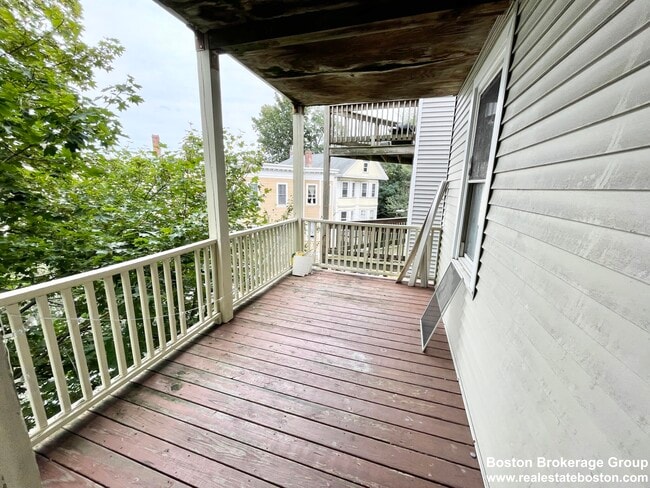 Photo - 7 Iroquois St Unit 2