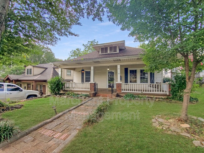 Photo - 38 Keowee Ave
