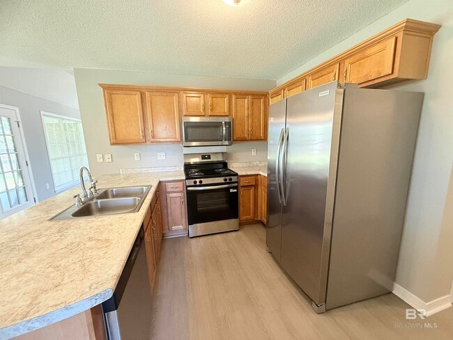 Photo - 521 Hamilton Blvd