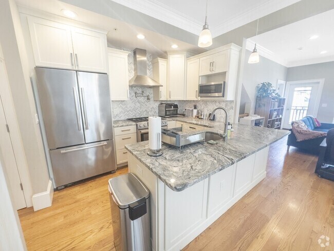 Building Photo - 417 Putnam Ave Rental