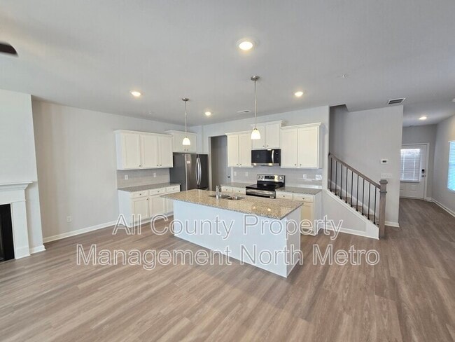 Building Photo - 438 Lanier Cir