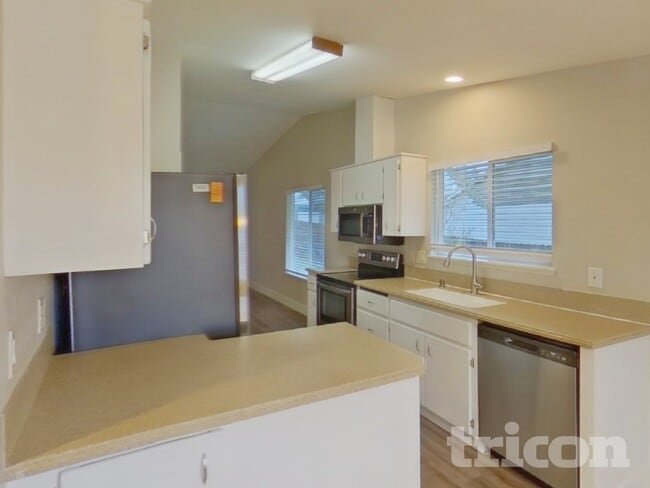 Photo - 15413 NE 47th Cir