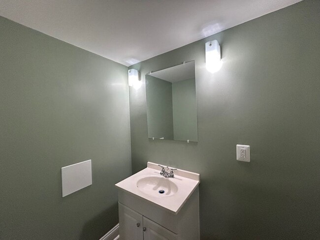 Photo - 2029 Braddish Ave Unit 1