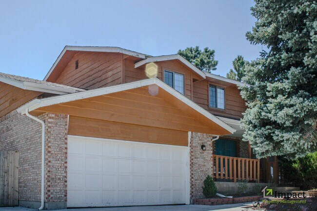 Photo - 8586 E Lakeview Dr