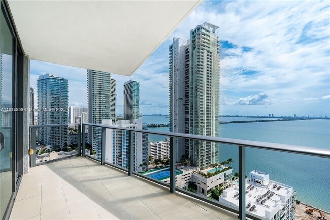 Photo - 460 NE 28th St Condo Unit 2601