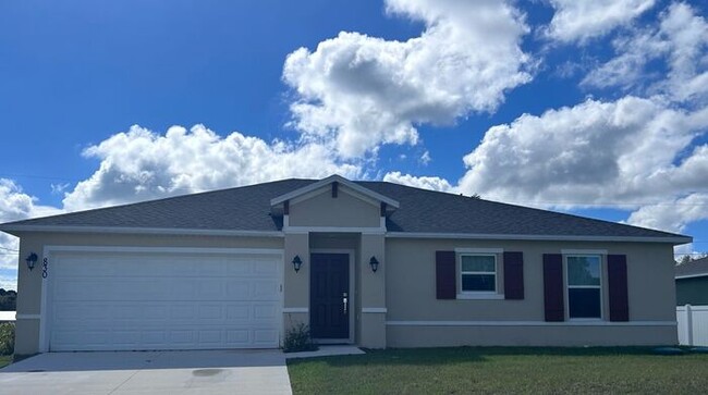 *** BEAUTIFUL 4/2 HOME IN PALM BAY$1000 of... - *** BEAUTIFUL 4/2 HOME IN PALM BAY$1000 of...