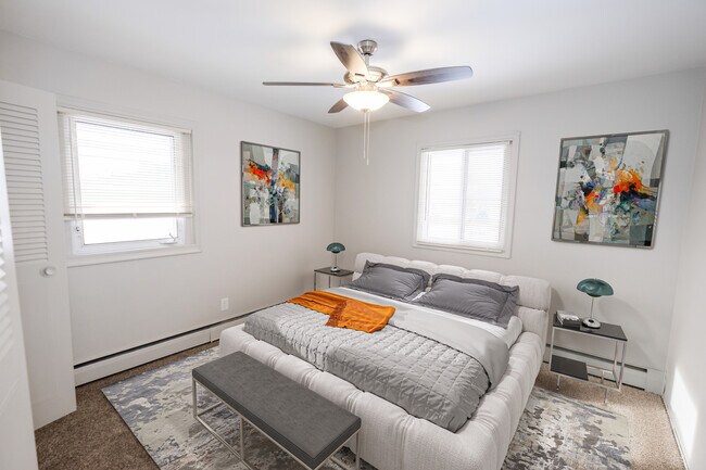 Photo - Hiawatha Court