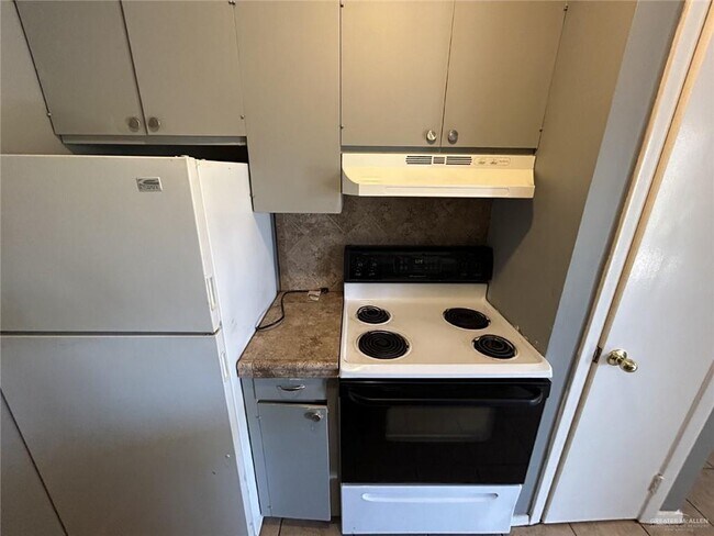 Photo - 10 E Walnut Ave Unidad 208