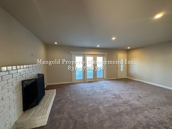 Photo - 1126 Sunnyhill Ct