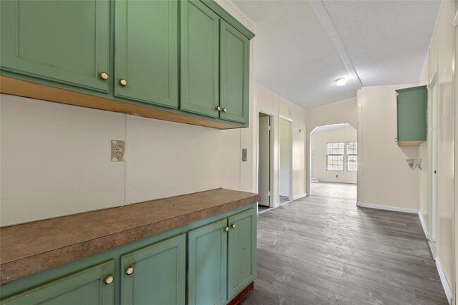 Building Photo - 177 County Rd 2803