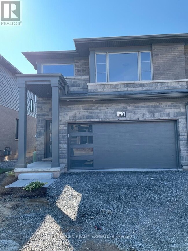 Photo - 4552 Portage Rd