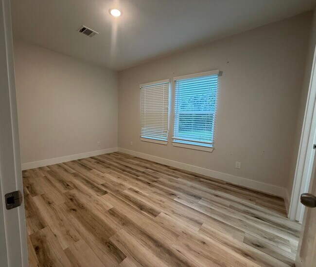 9905 Excaliburs Ct Unit B