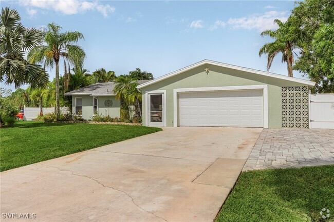 Building Photo - 10230 Sandy Hollow Ln Rental