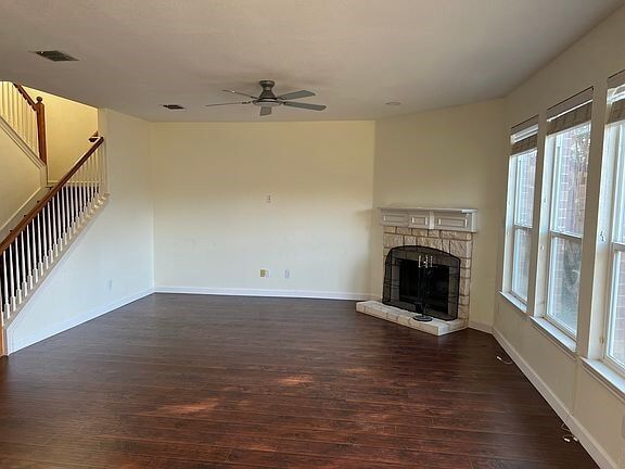 Photo - 607 Tuskegee Dr