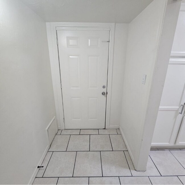 Photo - 4619 E Almeria Rd