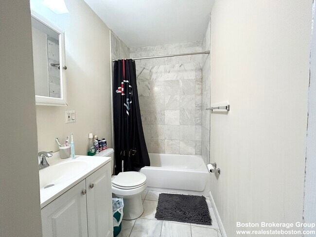 Photo - 914 Dorchester Ave Unit 1