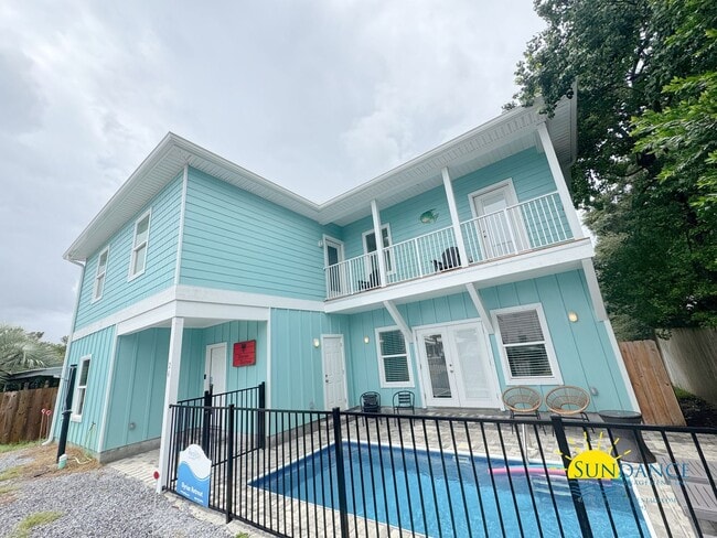 Beachside Retreat with Private Gated Access! - Beachside Retreat with Private Gated Access! House