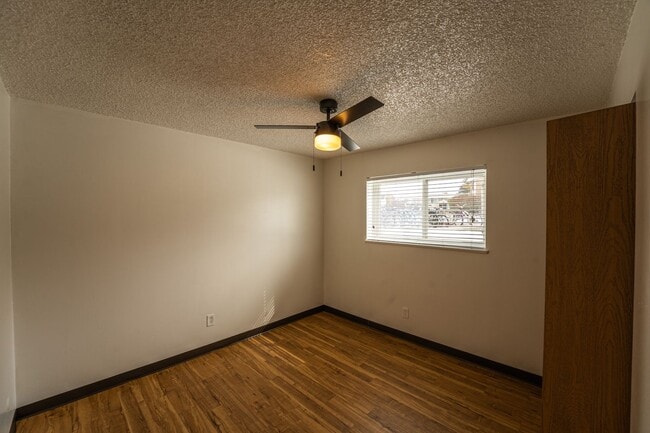 Photo - University Heights (KC-AM)