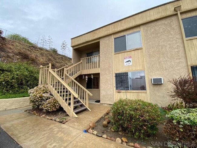 Building Photo - 6670 University Ave Rental