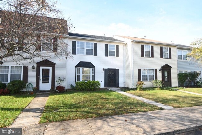 Photo - 8635 Union Pl