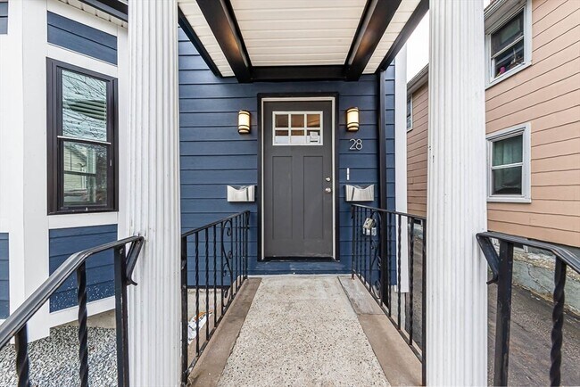 Photo - 28 Albion St Unit 1