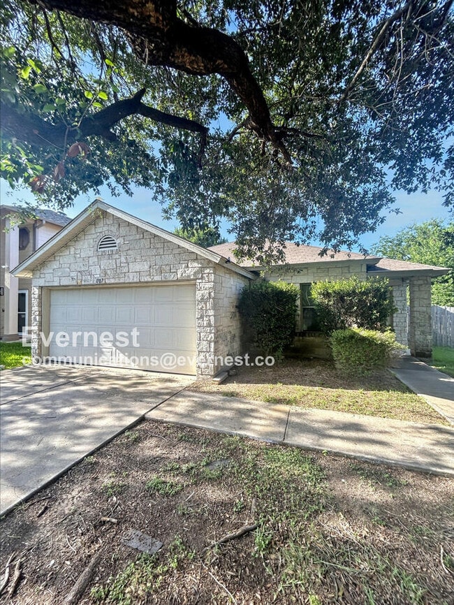 Building Photo - 1107 Deerhound Pl Rental