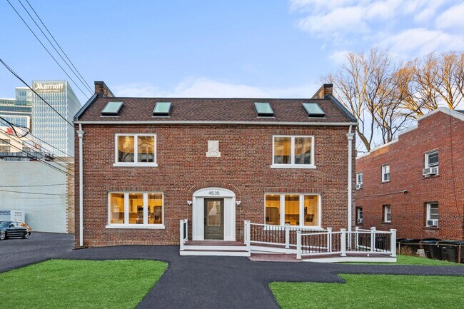 Photo - 4535 Avondale St