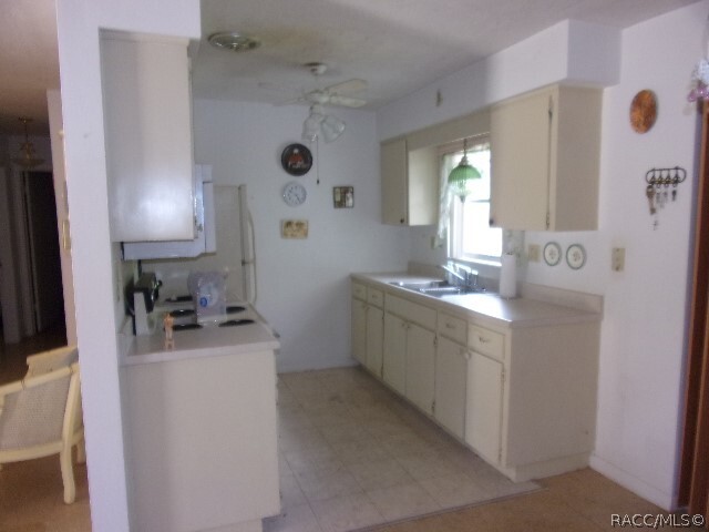 Photo - 17 N Davis St