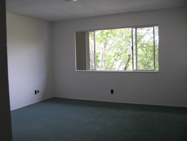 Photo - 7300 Boris Ct