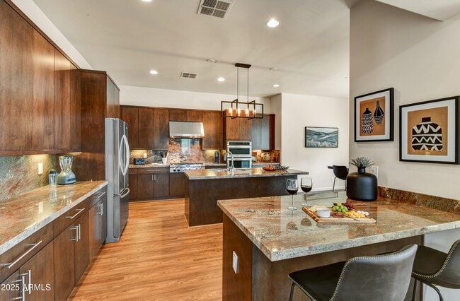 Photo - 9671 E Horizon Dr