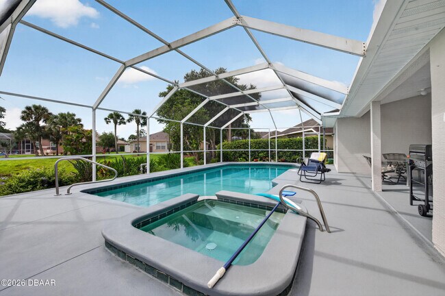 56 Circle Creek Way