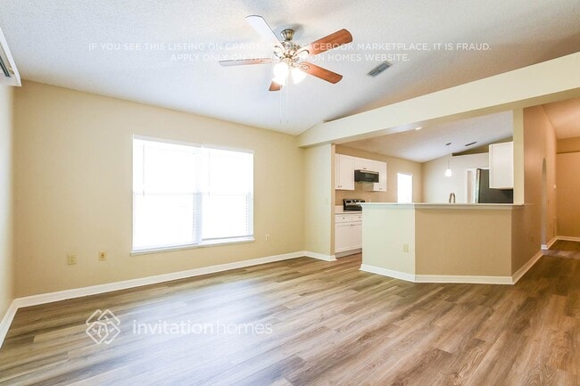 Photo - 3277 Bellingham Dr