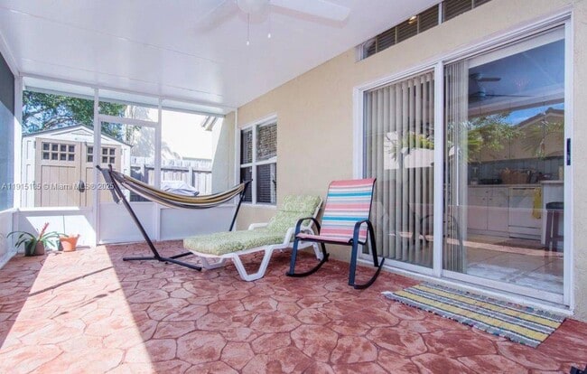 Photo - 1940 SE 14th Ct