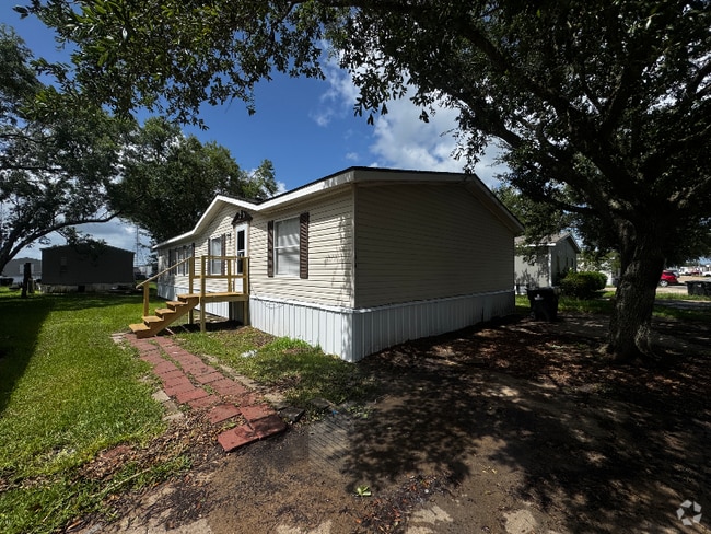 Building Photo - 144 Fox Meadow Dr Rental