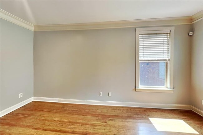 2110 Old Georgian Terrace