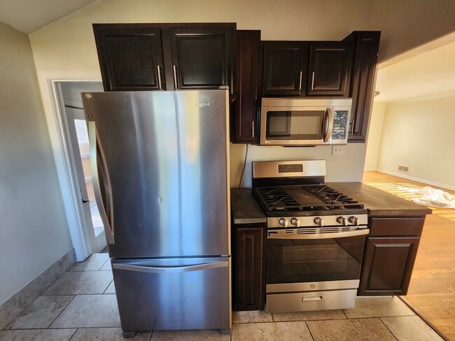 Photo - 4720 Alcott St