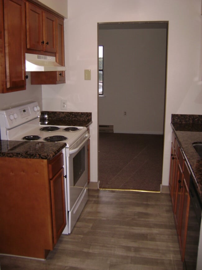 Photo - 3BR Townhome with garage! This house will go fast!!