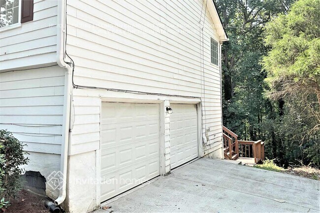 Photo - 2860 Brookton Ln SE