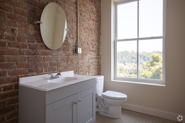 3BR,2BA - Bathroom