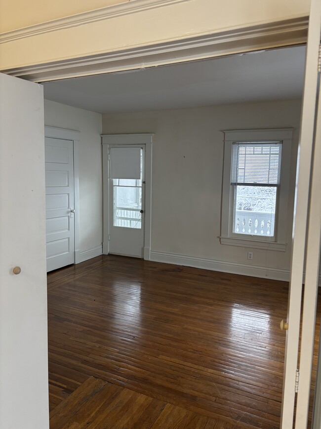 Photo - 163 N Keats Ave Unit 4